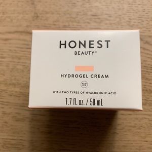 Honest Beauty hydrogel cream